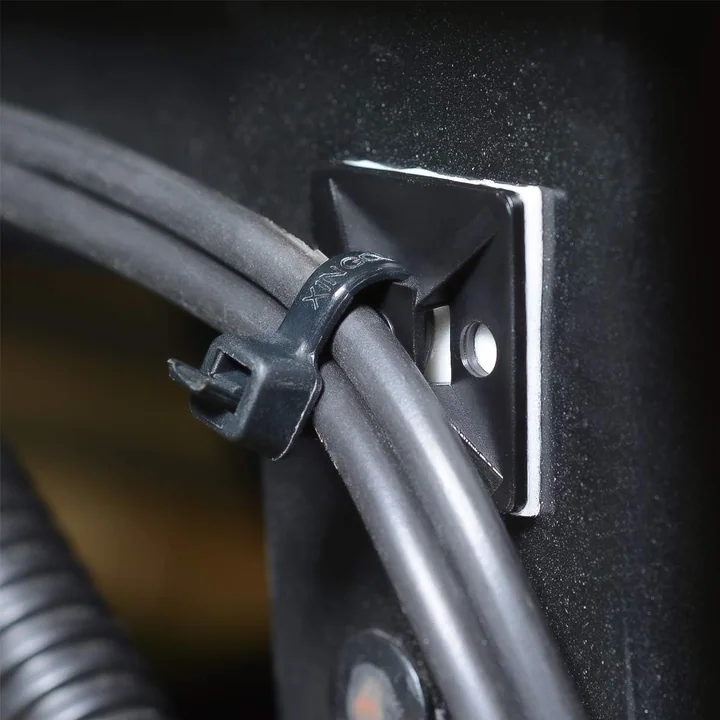 XHF Cable Clips & Mounts